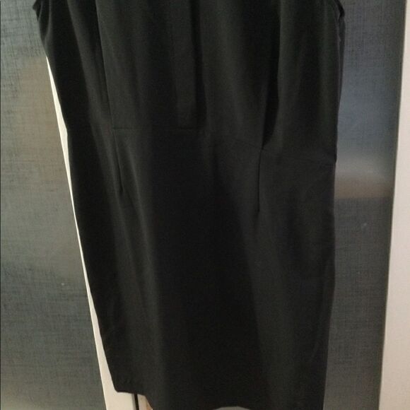 Covington, L black dress cap sleeves midi - Picture 8 of 8